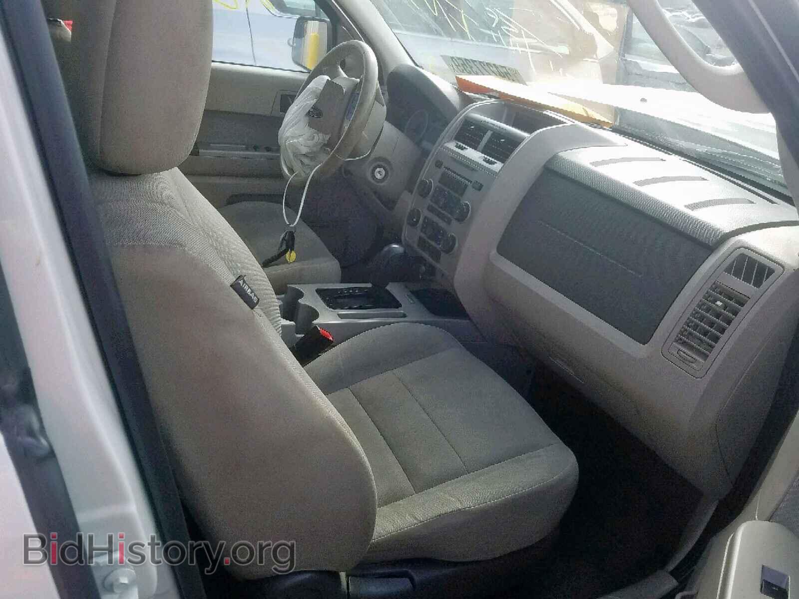 2011 FORD ESCAPE - VIN: 1FMCU0D76BKB95498 - Photo 5