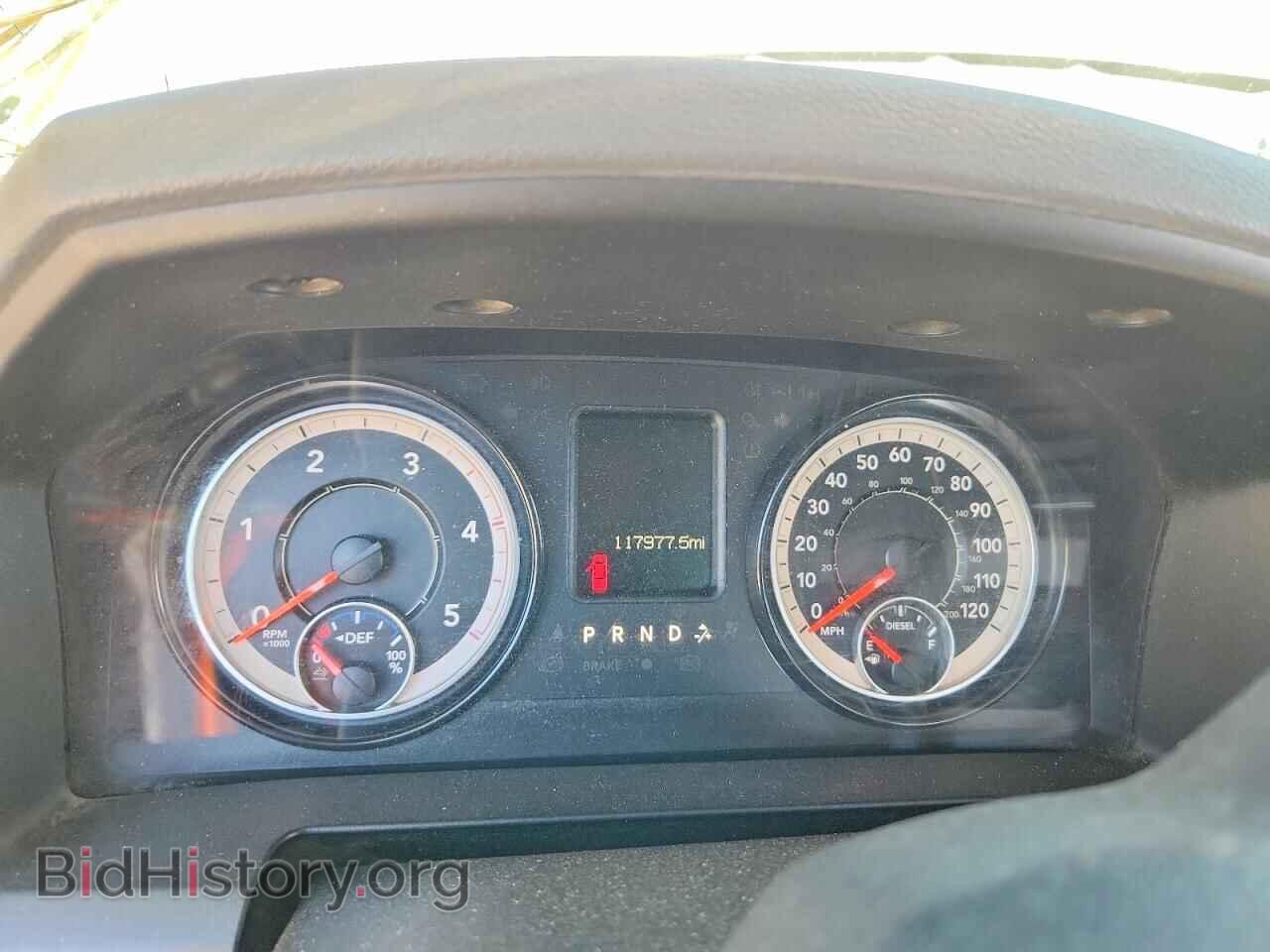 2018 RAM 2500 - VIN: 3C6UR4HL0JG424392 - Photo 9