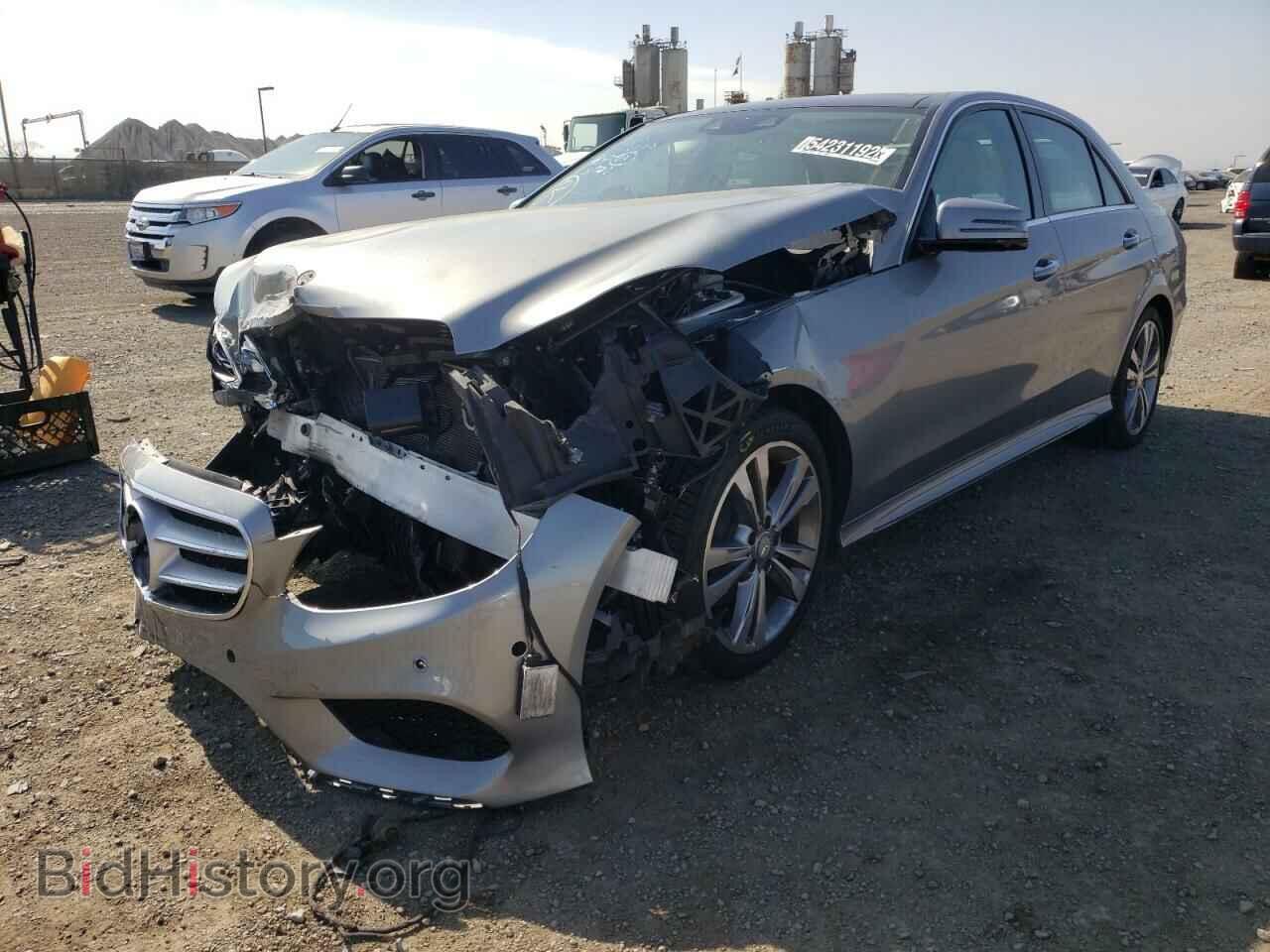2015 MERCEDES-BENZ E-CLASS - VIN: WDDHF5KB2FB123721 - Photo 2