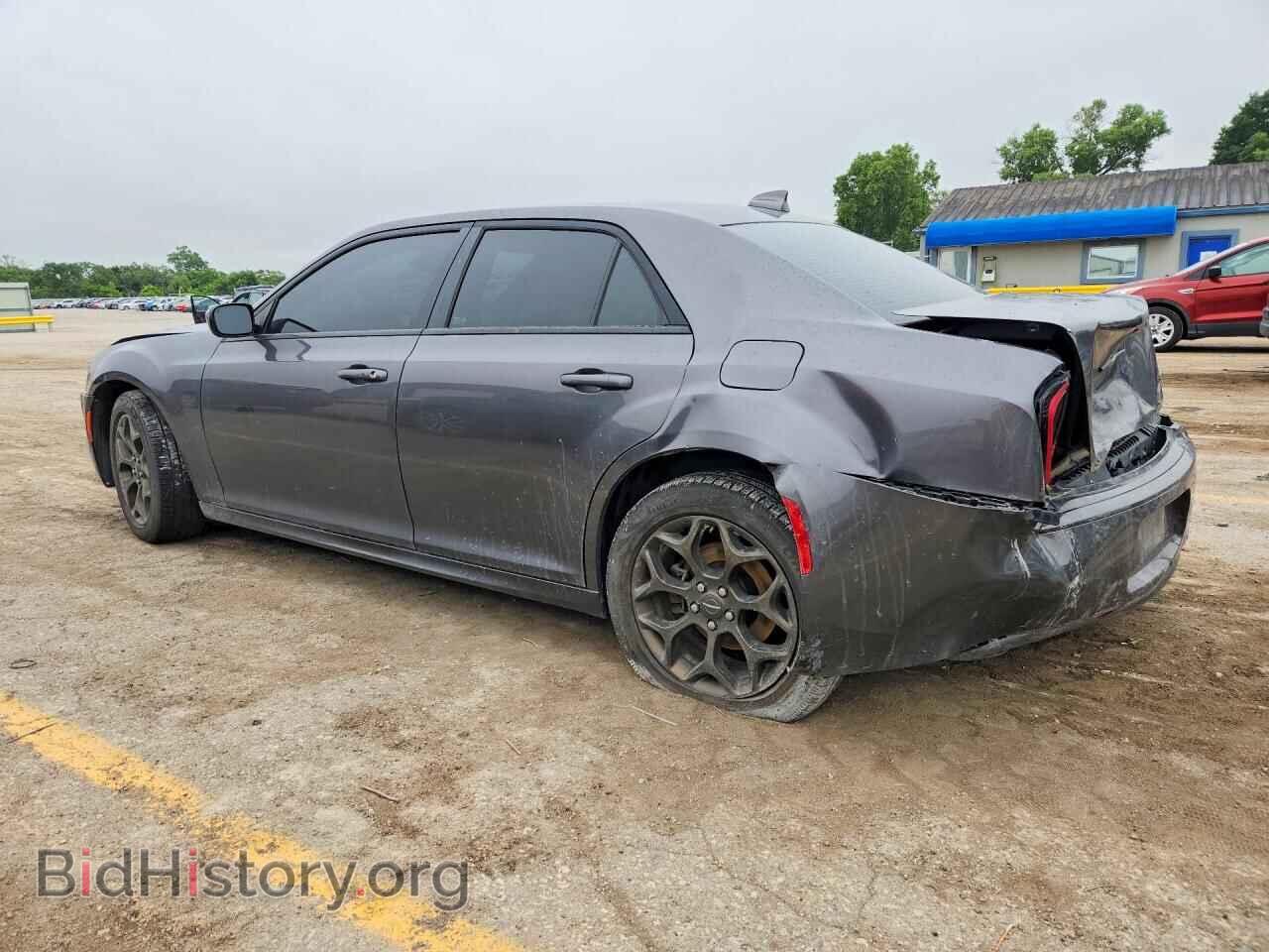 2016 CHRYSLER 300 - VIN: 2C3CCAGG7GH282807 - Photo 2