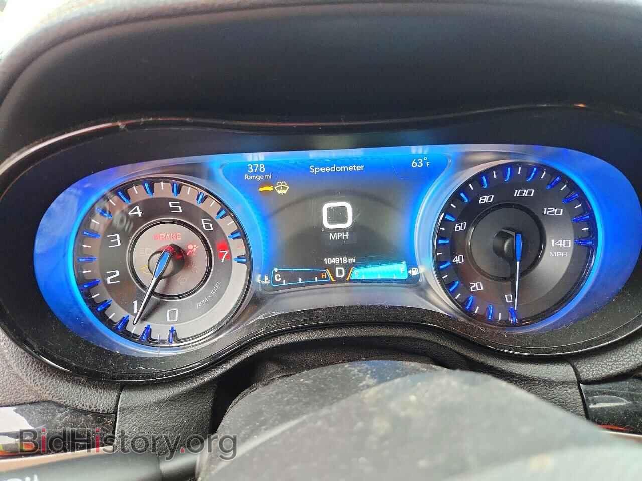 2016 CHRYSLER 300 - VIN: 2C3CCAGG7GH282807 - Photo 9