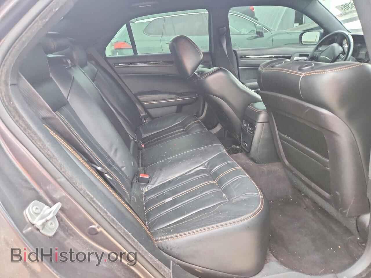 2016 CHRYSLER 300 - VIN: 2C3CCAGG7GH282807 - Photo 10