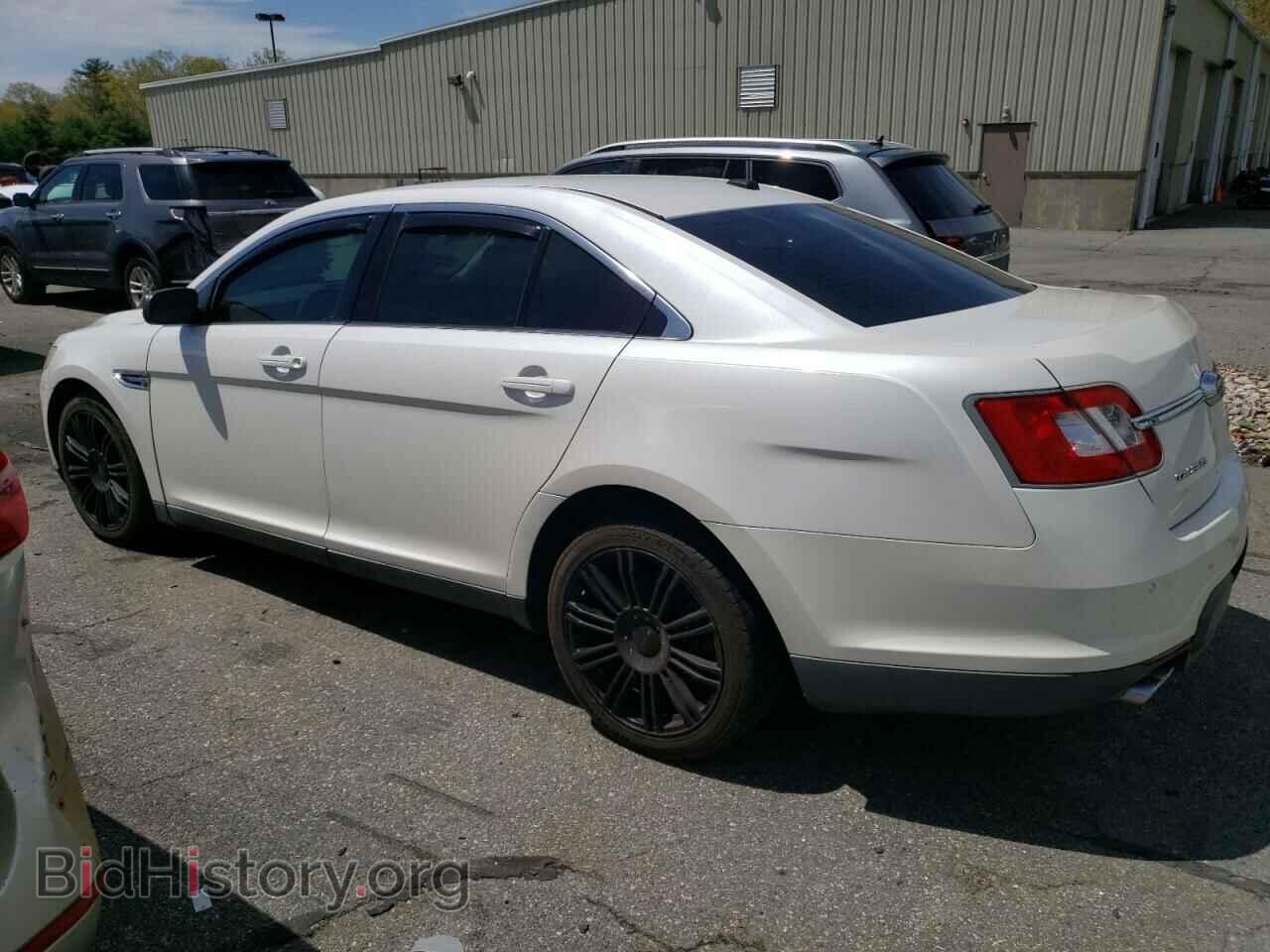 2011 FORD TAURUS - VIN: 1FAHP2JW4BG136953 - Фото 2