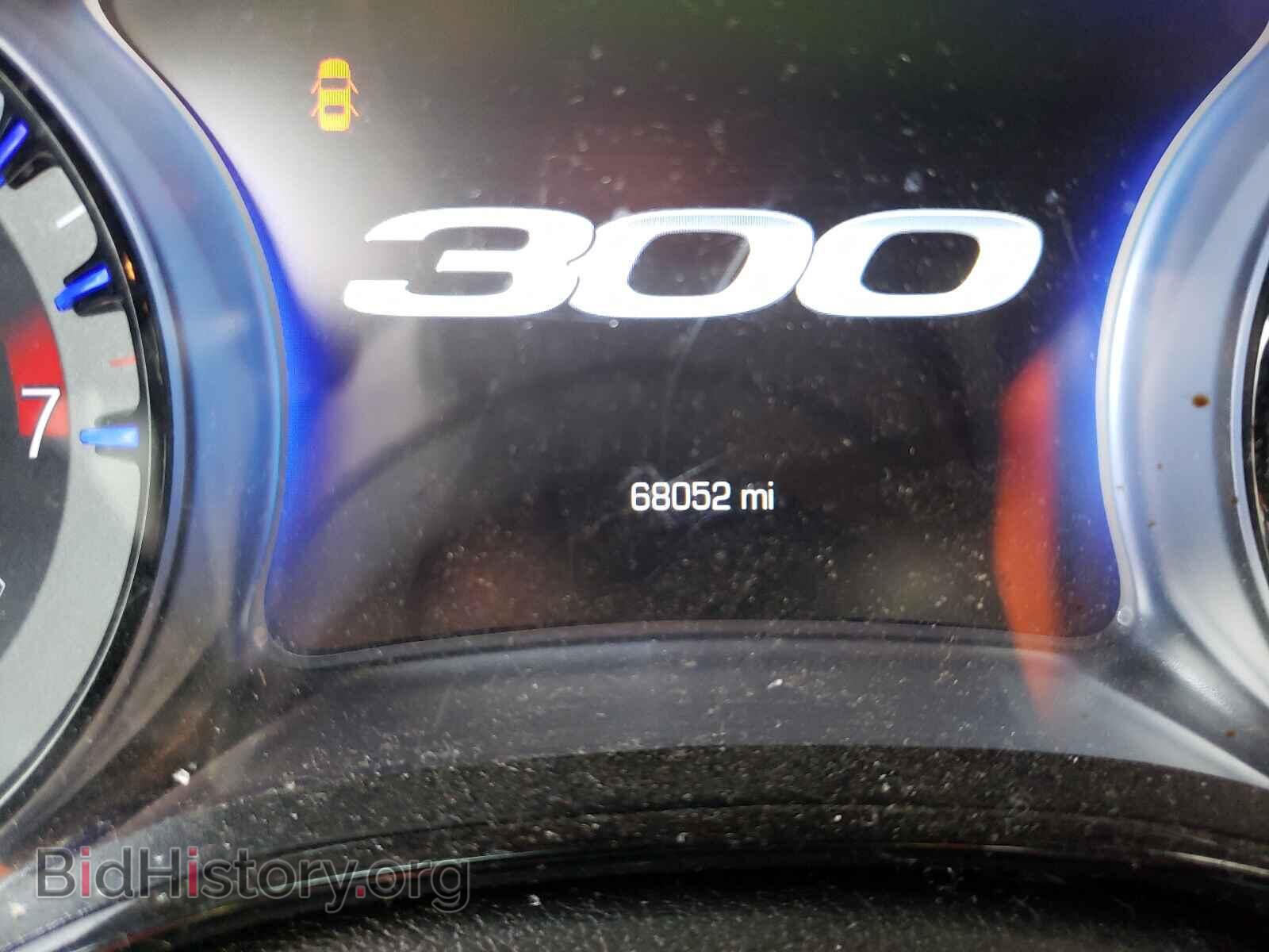 2018 CHRYSLER 300 - VIN: 2C3CCAGG2JH321181 - Фото 8