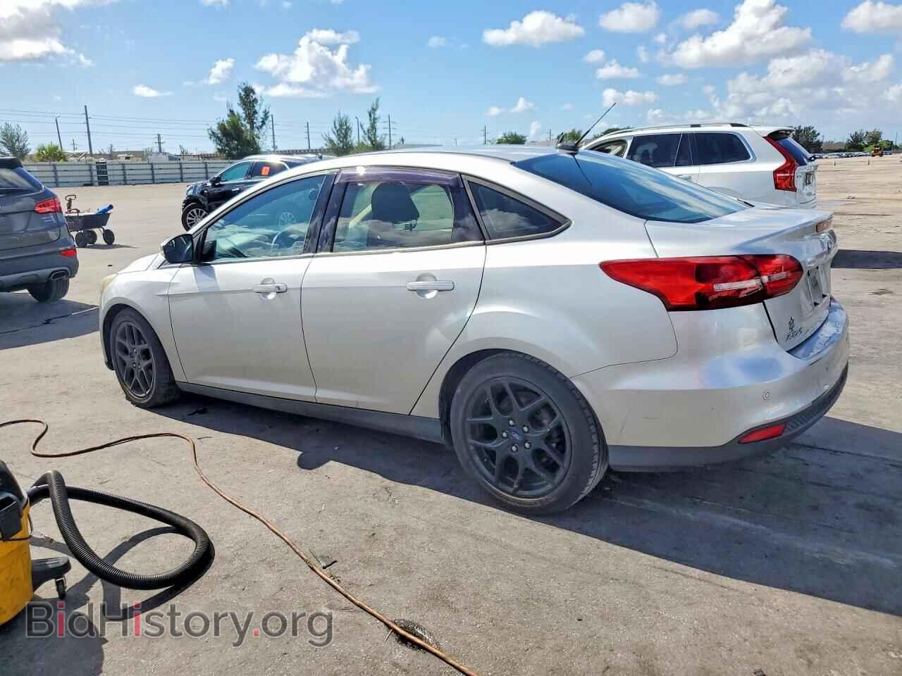 2016 FORD FOCUS - VIN: 1FADP3F24GL332240 - Photo 2