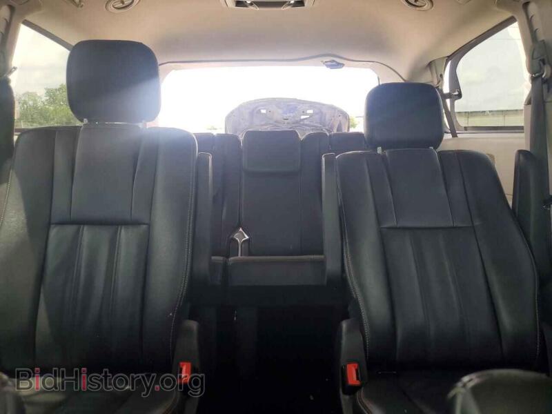 2016 Chrysler MINIVAN (VIN 2C4RC1BGXGR280508) — photo 10 of 15