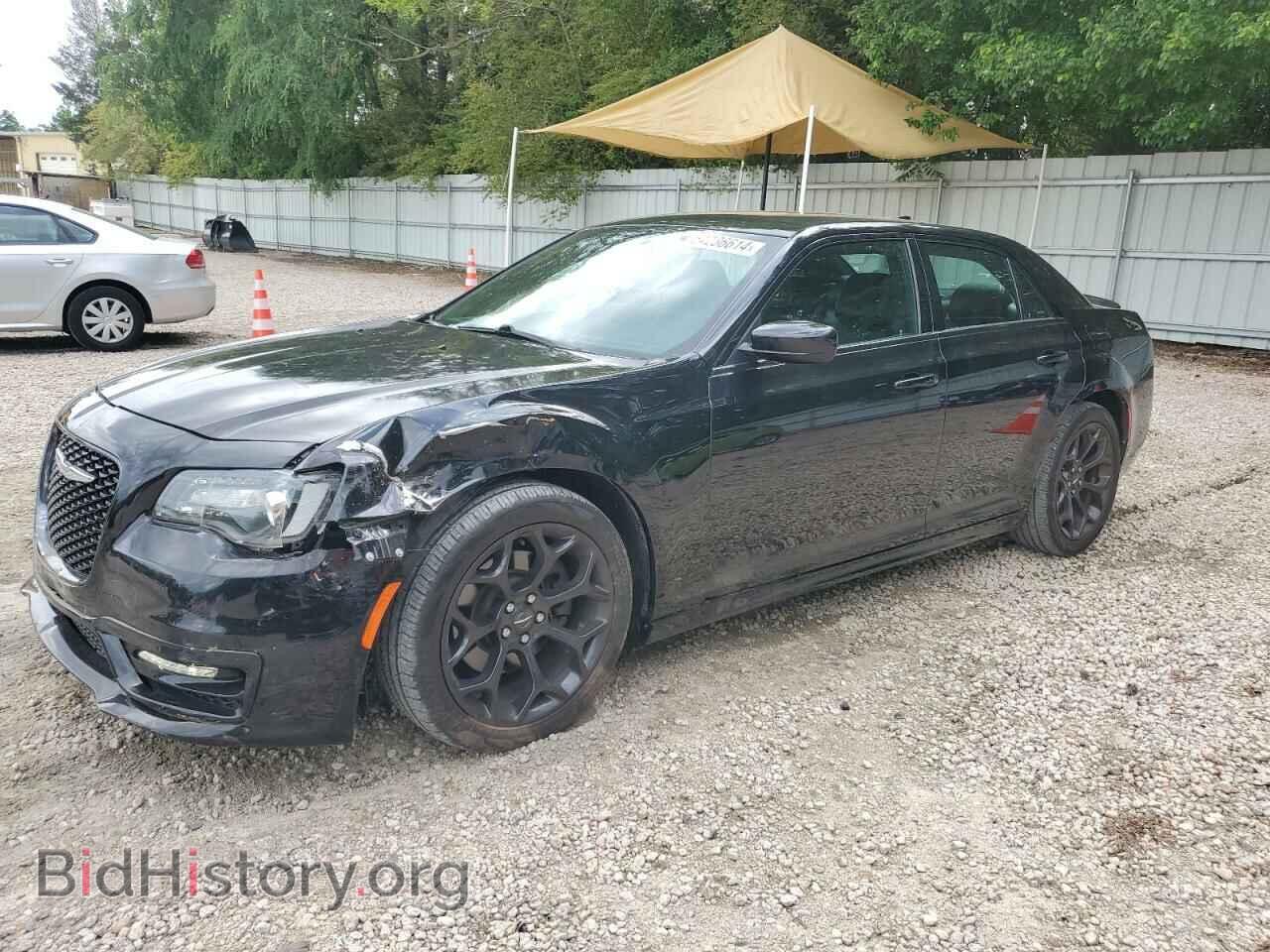 Фотография 2C3CCABT8KH704886 - CHRYSLER 300 2019