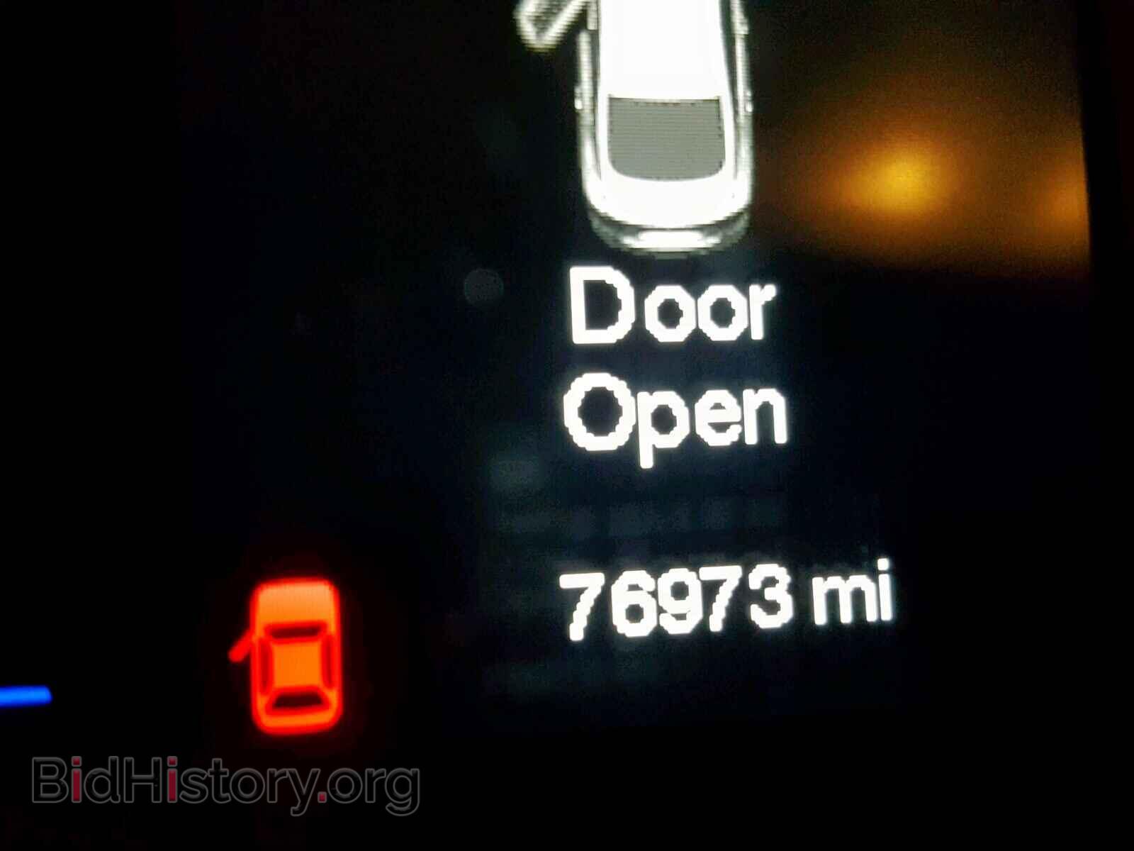 2015 CHRYSLER 200 - VIN: 1C3CCCAB0FN705239 - Фото 8