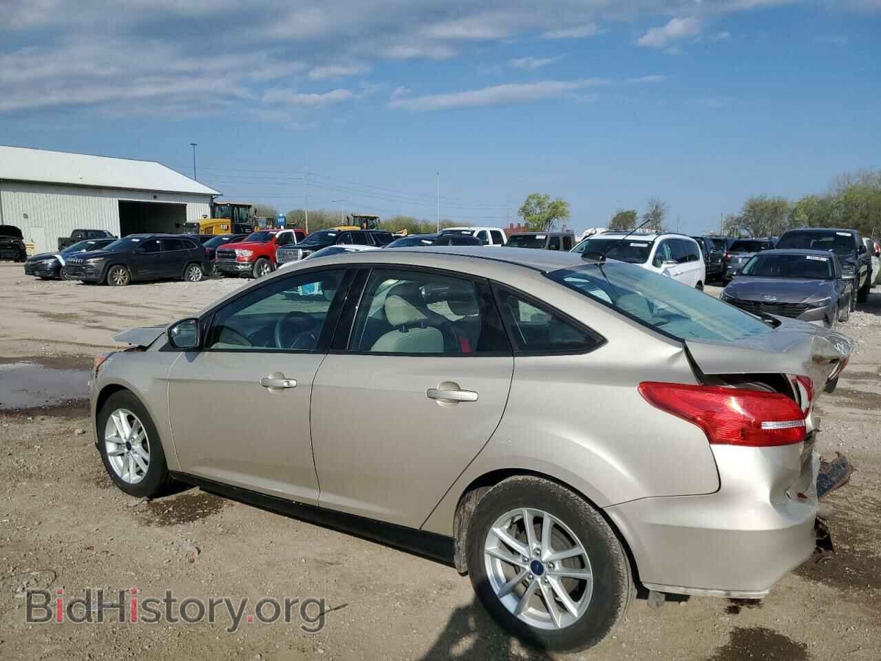 2017 FORD FOCUS - VIN: 1FADP3F28HL210725 - Photo 2
