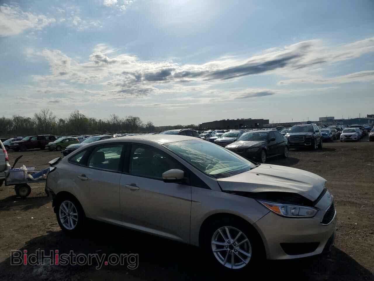 2017 FORD FOCUS - VIN: 1FADP3F28HL210725 - Photo 4