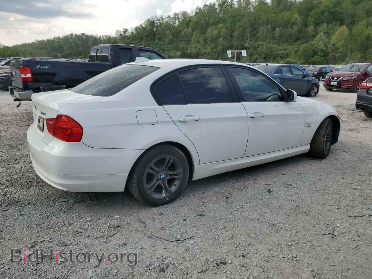 2011 BMW 3 SERIES - VIN: WBAPK7C52BF196089 - Фото 3