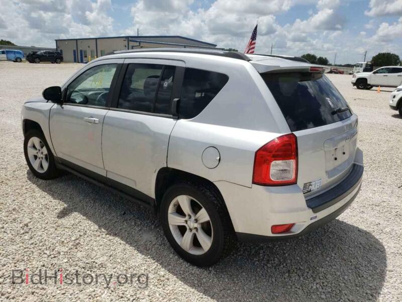 2011 Jeep COMPASS (VIN 1J4NT1FB5BD264378) — фото 3 из 10
