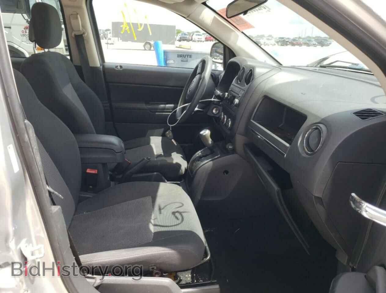 2011 JEEP COMPASS - VIN: 1J4NT1FB5BD264378 - Фото 5