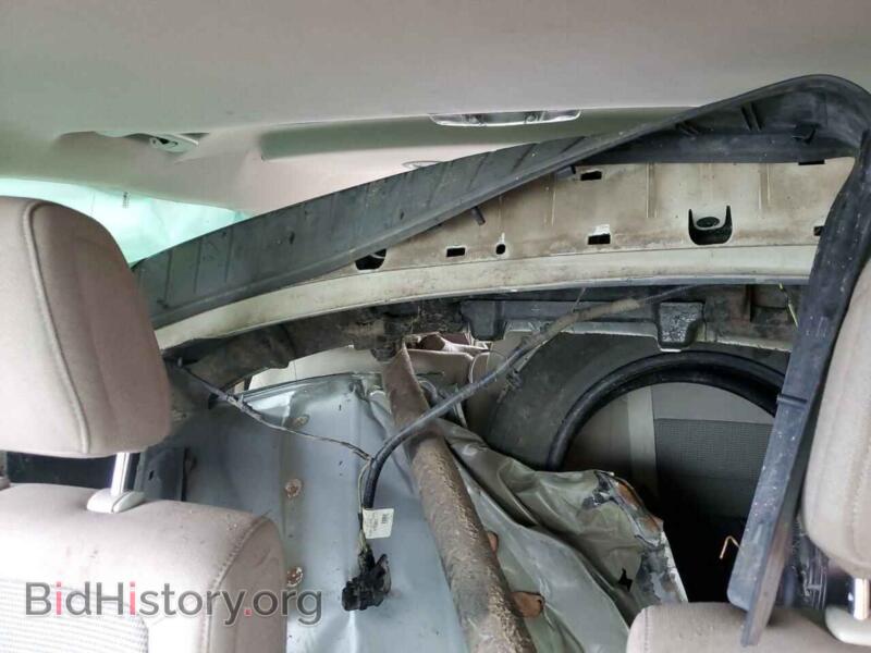 2011 Ford FLEX (VIN 2FMGK5BC7BBD36562) — photo 10 of 13