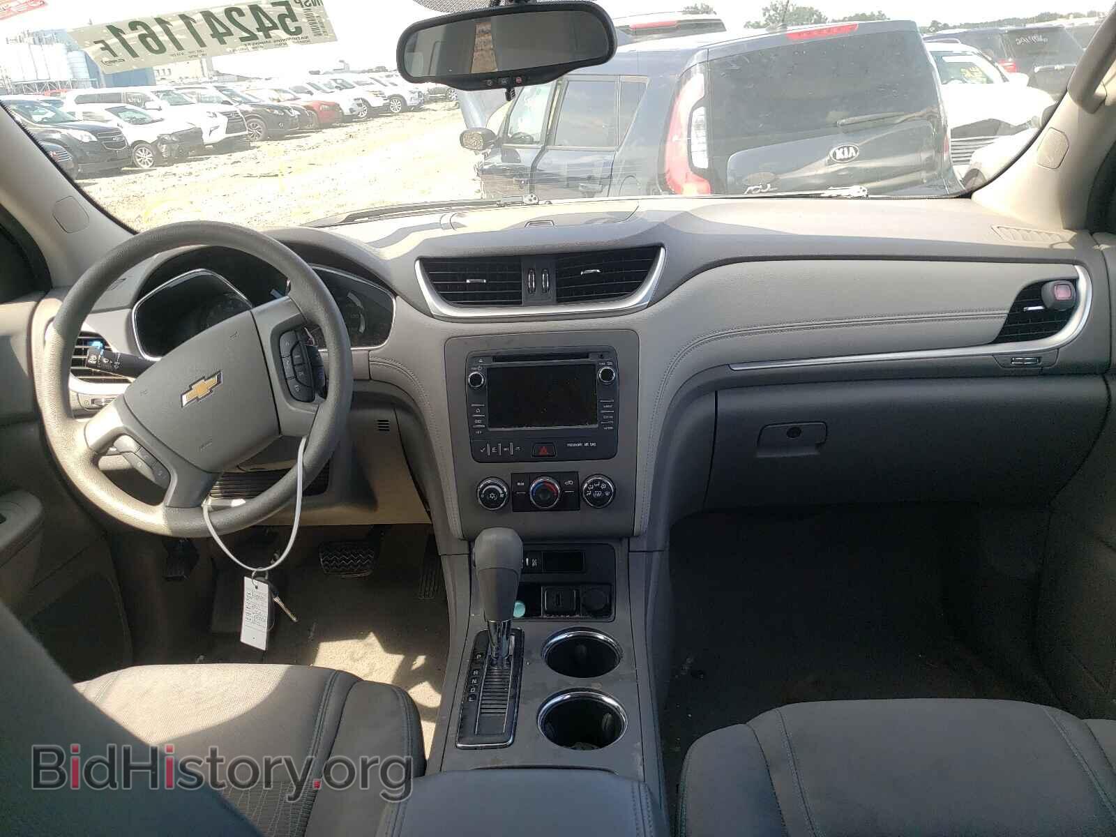 2017 CHEVROLET TRAVERSE - VIN: 1GNKRFED9HJ106702 - Фото 9