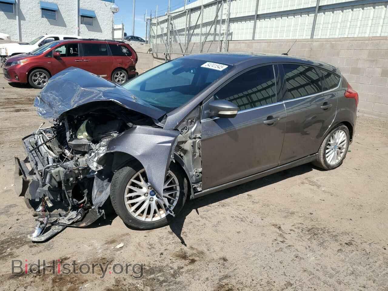 Photo 1FAHP3M26CL410824 - FORD FOCUS 2012