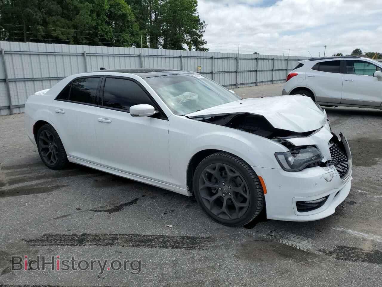 2018 CHRYSLER 300 - VIN: 2C3CCABT8JH320847 - Фото 4