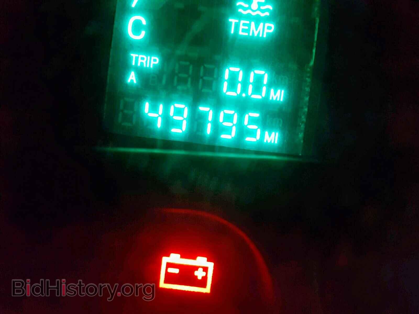 2004 CADILLAC DEVILLE - VIN: 1G6KD54Y34U239621 - Photo 8