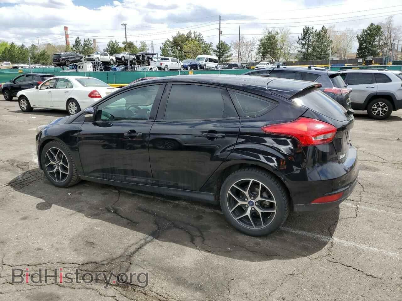 2017 FORD FOCUS - VIN: 1FADP3M23HL271130 - Фото 2