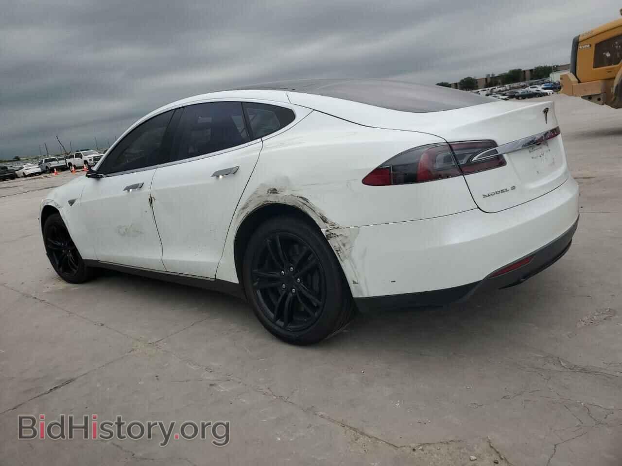 2013 TESLA MODEL S - VIN: 5YJSA1DN5DFP07328 - Фото 2