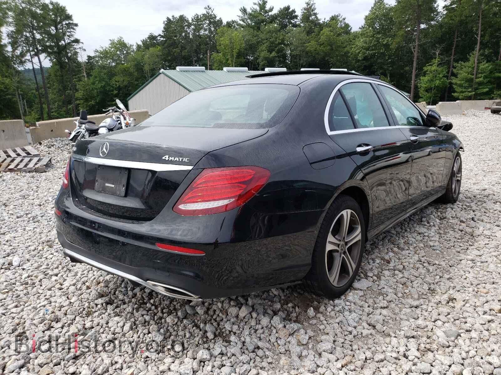 2020 MERCEDES-BENZ E-CLASS - VIN: W1KZF8EB3LA802805 - Фото 4