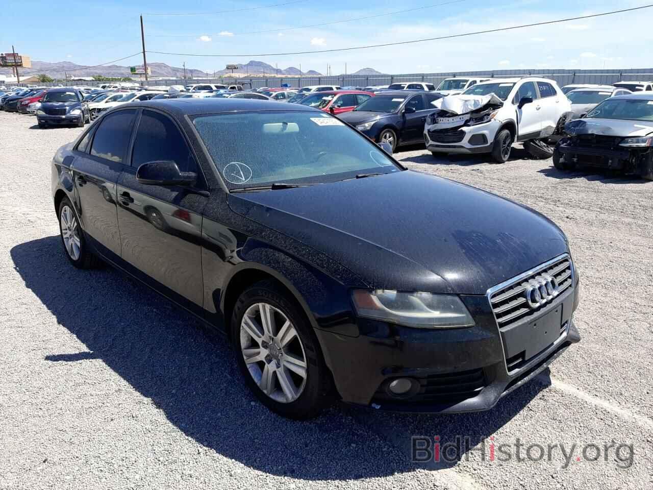 Фотография WAUAFAFL6BN056781 - AUDI A4 2011