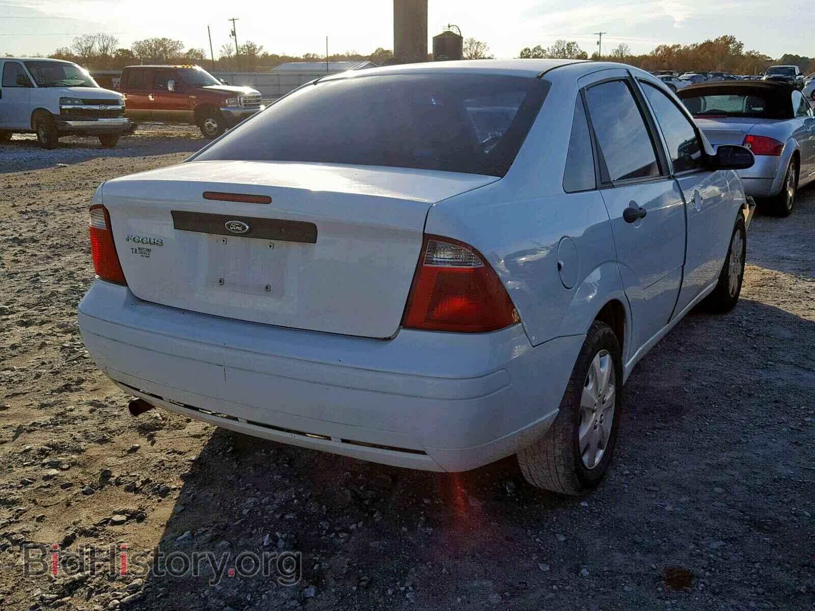 2007 FORD FOCUS - VIN: 1FAFP34N97W140025 - Фото 4