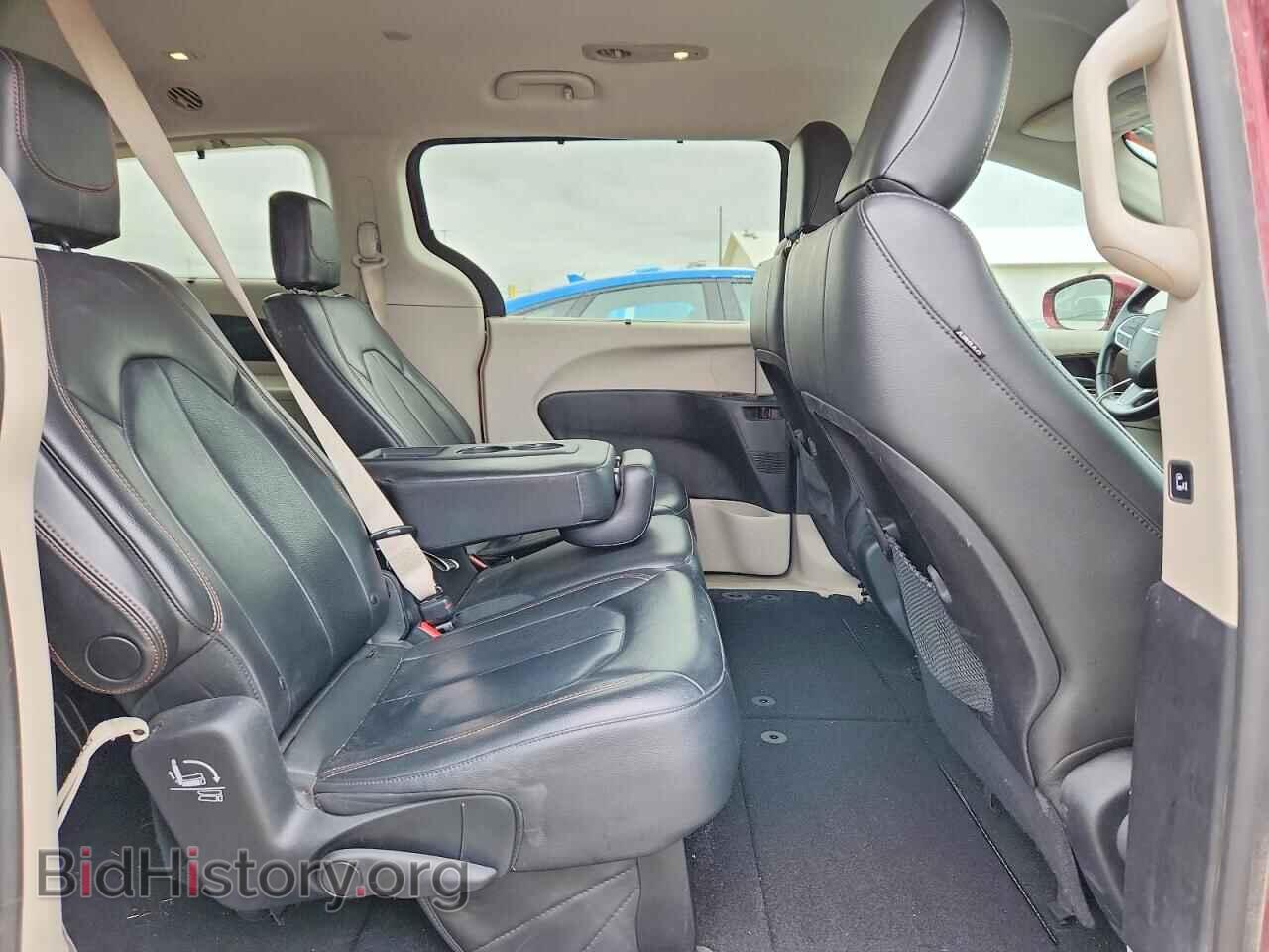 2017 CHRYSLER PACIFICA - VIN: 2C4RC1BGXHR509223 - Photo 11