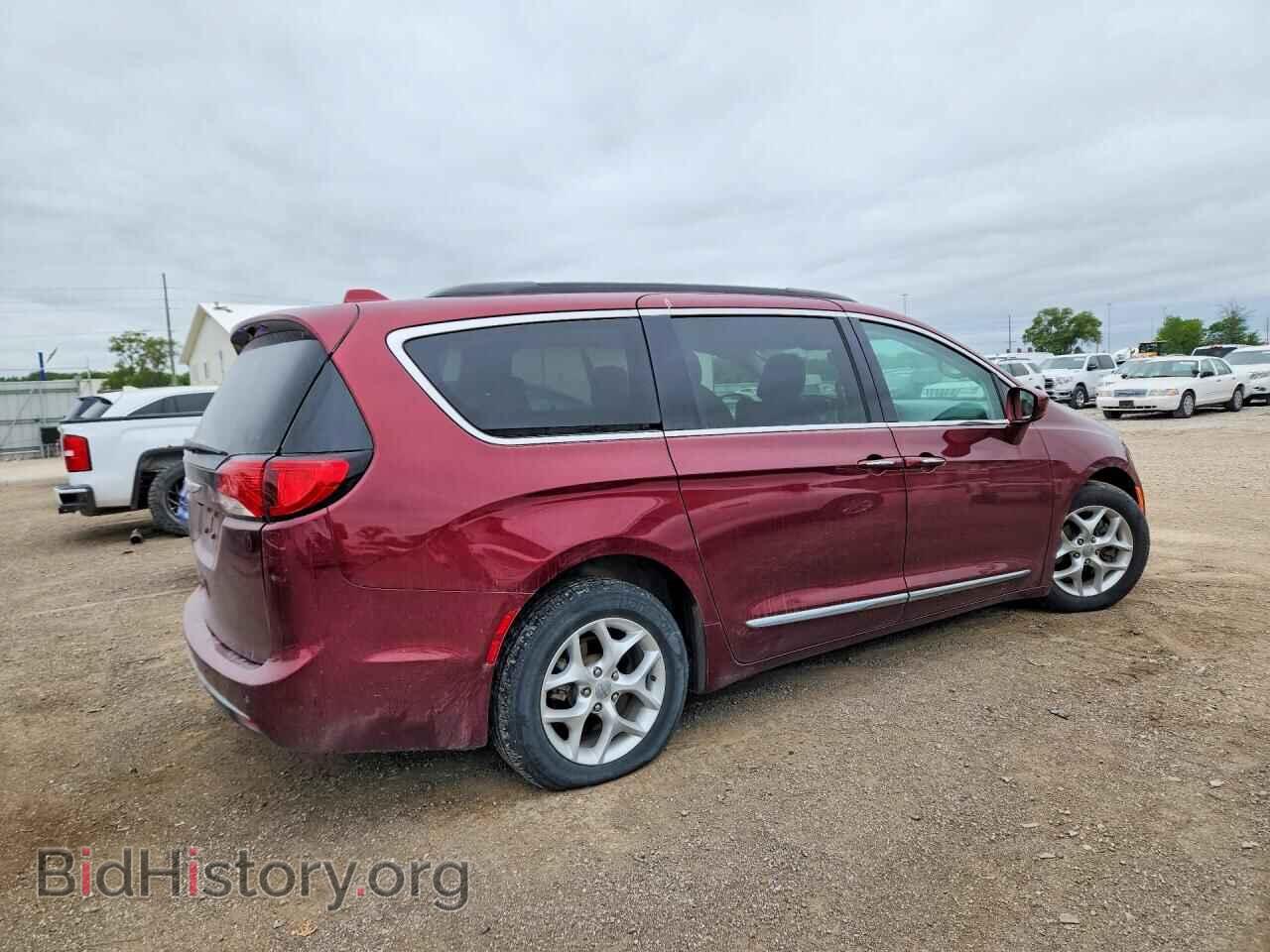 2017 CHRYSLER PACIFICA - VIN: 2C4RC1BGXHR509223 - Photo 3