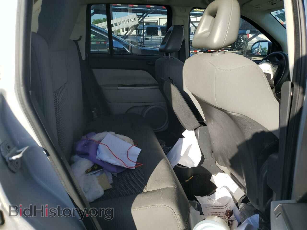 2007 JEEP COMPASS - VIN: 1J8FT47W97D141535 - Photo 10