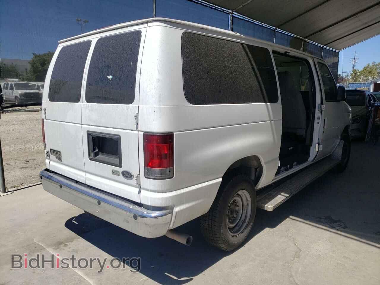 2011 FORD ECONOLINE - VIN: 1FBNE3BL4BDA70732 - Фото 4