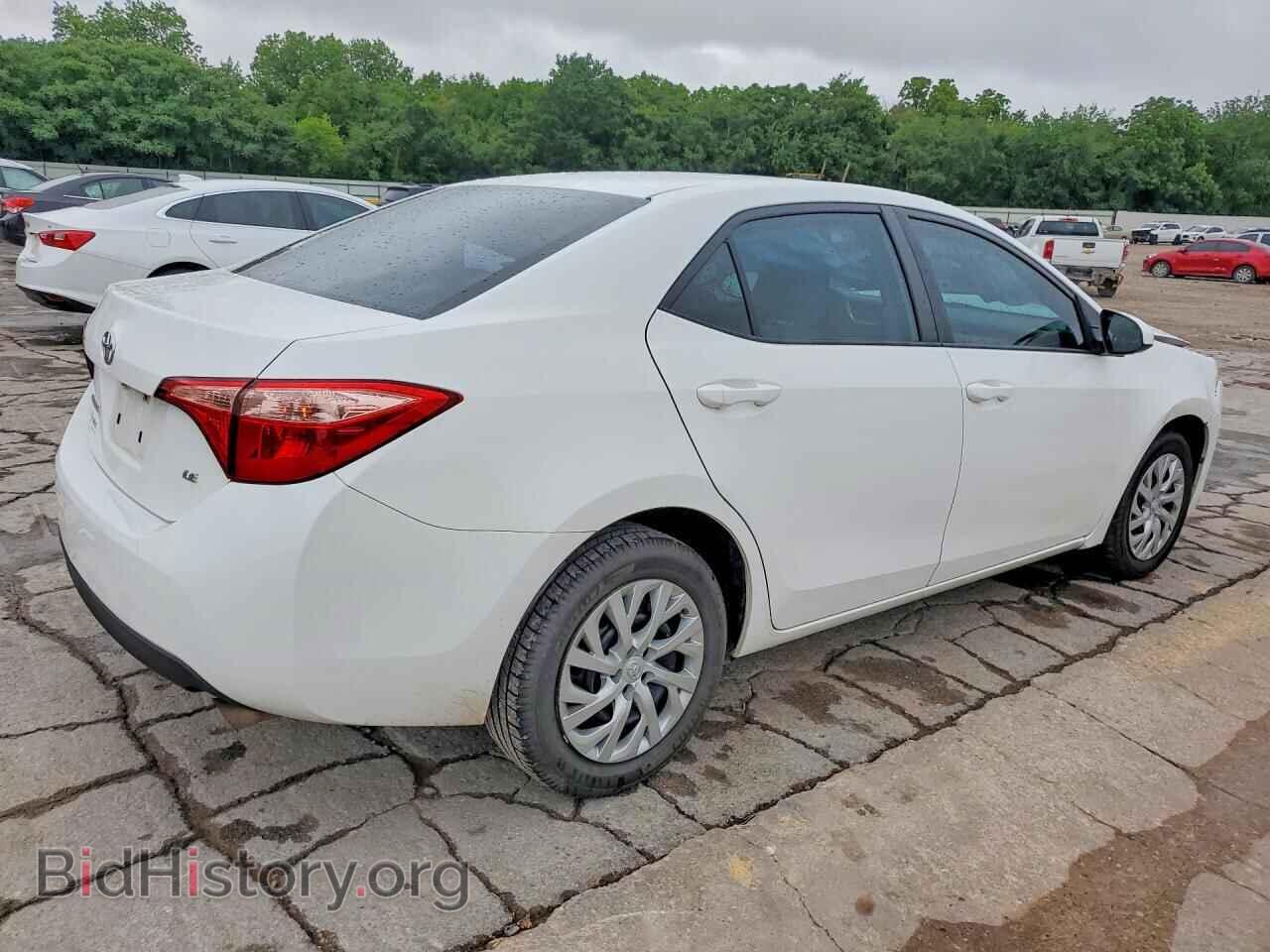 2018 TOYOTA COROLLA - VIN: 5YFBURHEXJP848346 - Фото 3