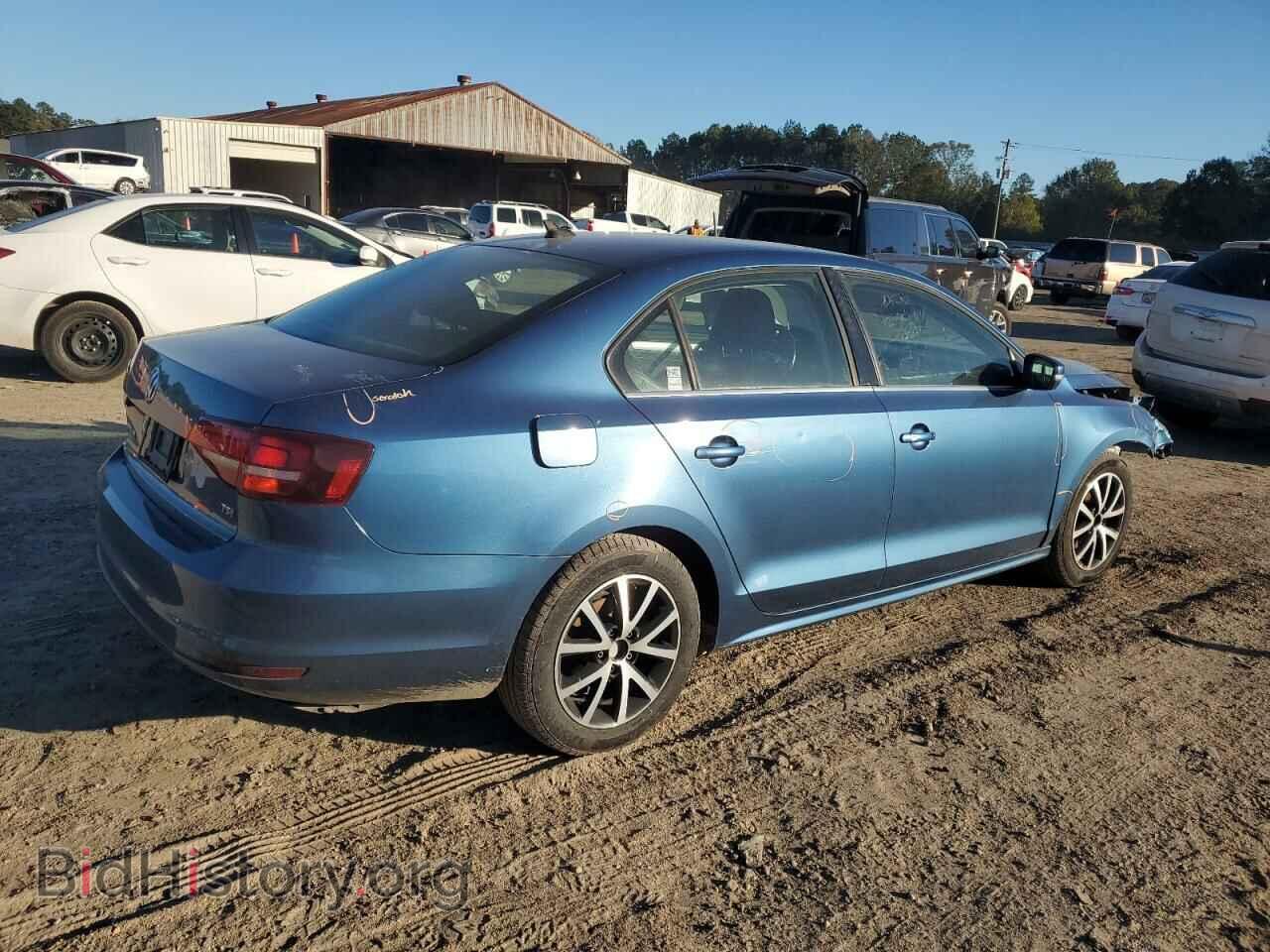 2017 VOLKSWAGEN JETTA - VIN: 3VWDB7AJ7HM227350 - Фото 3