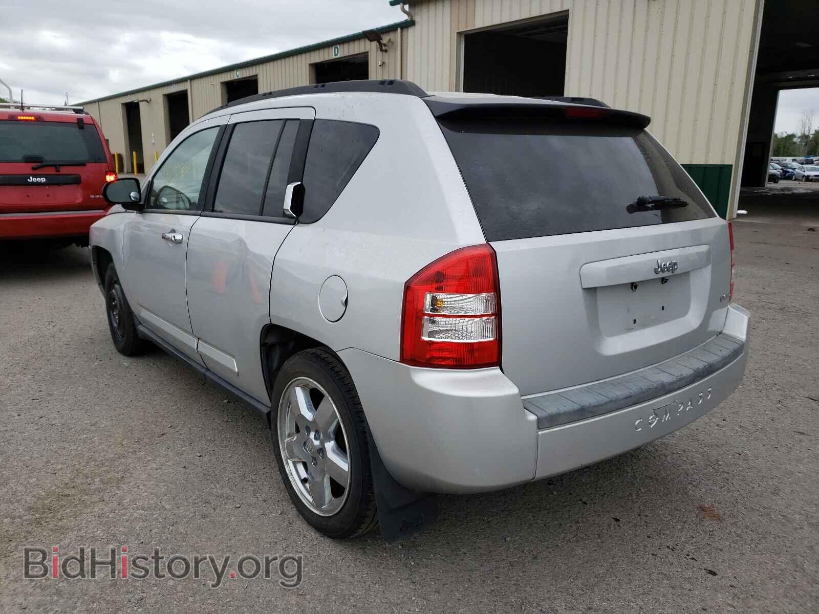 2007 JEEP COMPASS - VIN: 1J8FT57WX7D101938 - Фото 3