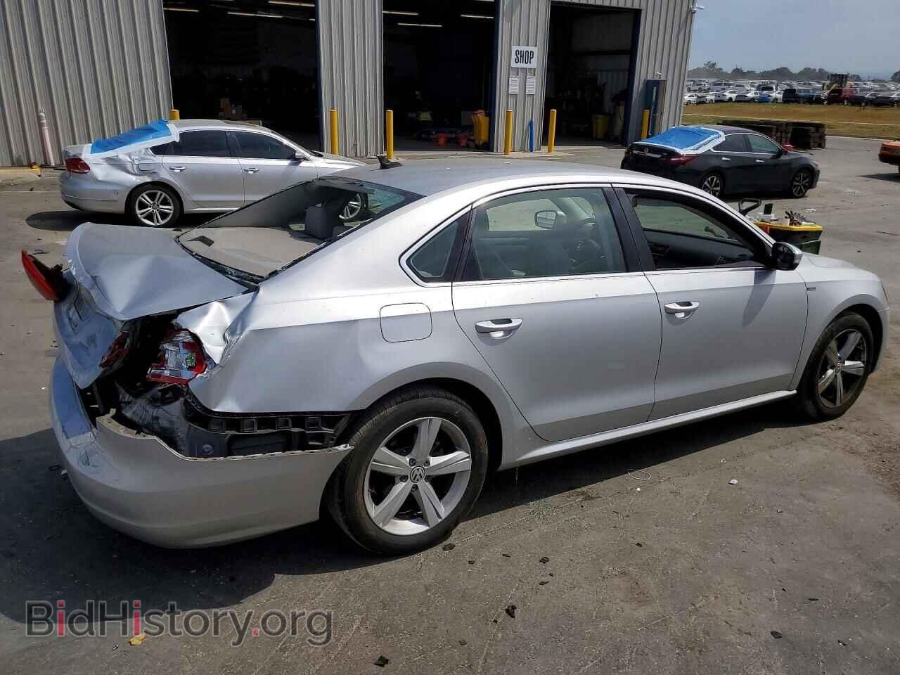 2015 VOLKSWAGEN PASSAT - VIN: 1VWAT7A34FC094742 - Фото 3