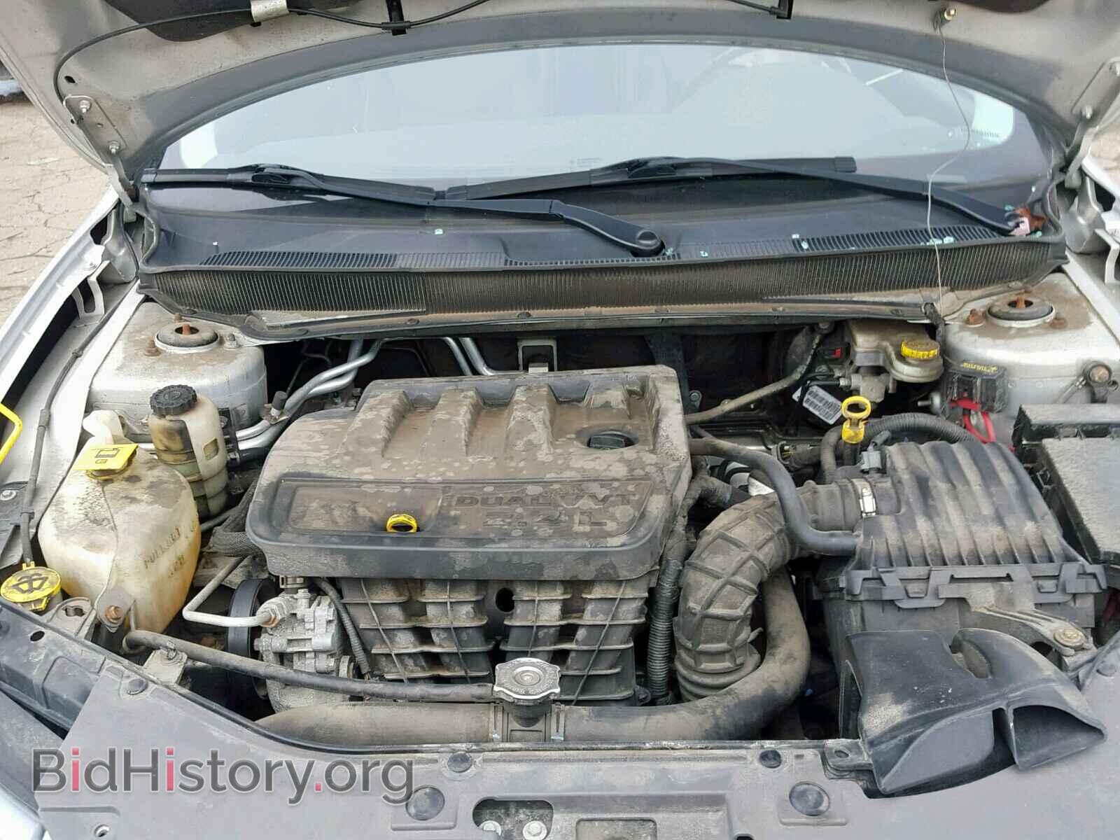 2010 CHRYSLER SEBRING - VIN: 1C3CC5FB2AN222638 - Фото 7