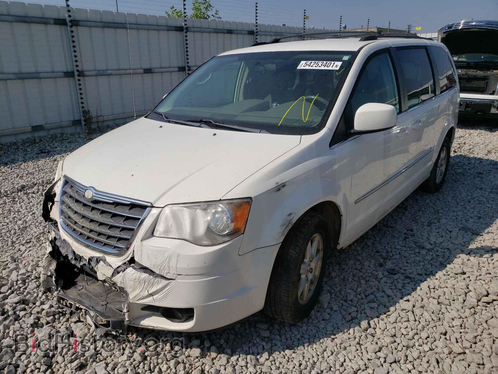 2010 CHRYSLER MINIVAN - VIN: 2A4RR5D15AR413014 - Photo 2