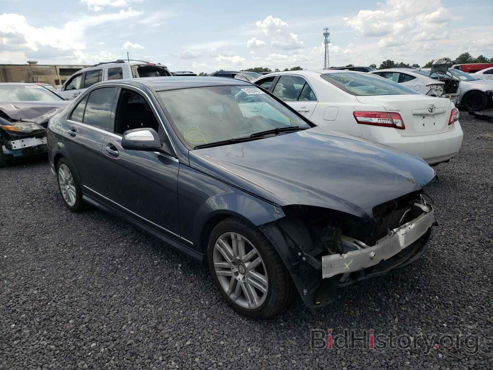 Photo WDDGF54X19R054181 - MERCEDES-BENZ C-CLASS 2009