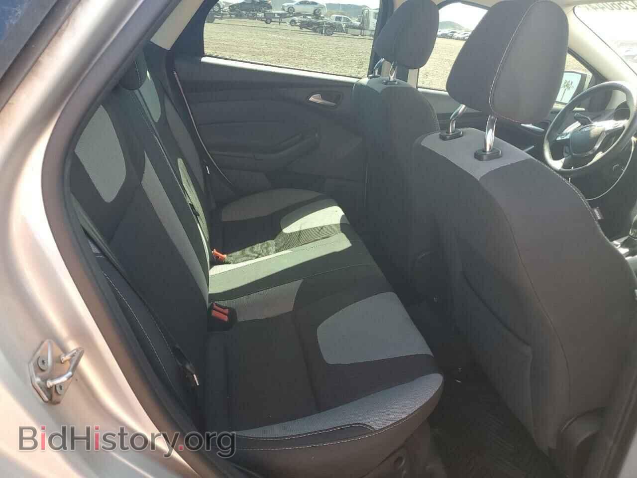 2012 FORD FOCUS - VIN: 1FAHP3F26CL302216 - Photo 10