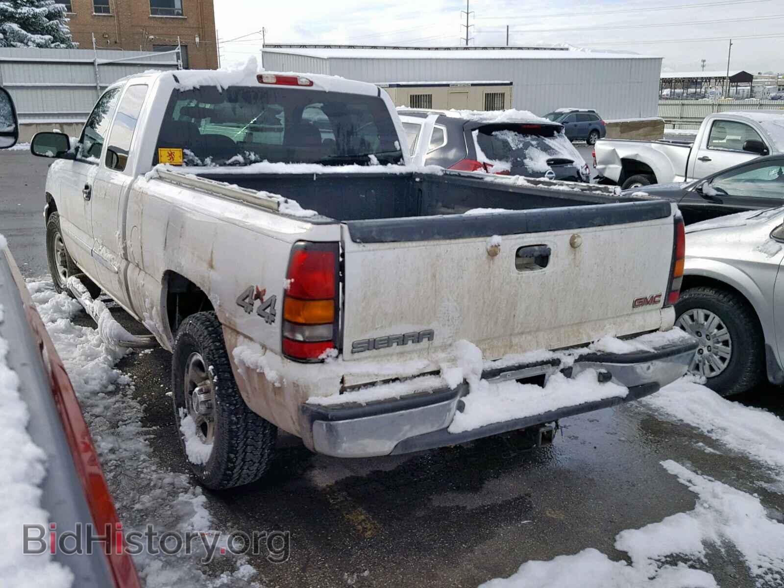 2004 GMC NEW SIERRA - VIN: 1GTEK19VX4E260290 - Фото 3