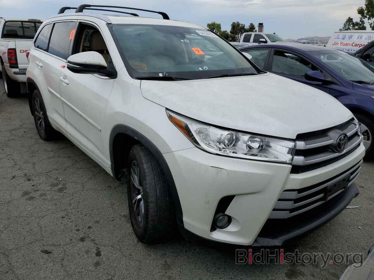 Photo 5TDJZRFH8HS391242 - TOYOTA HIGHLANDER 2017