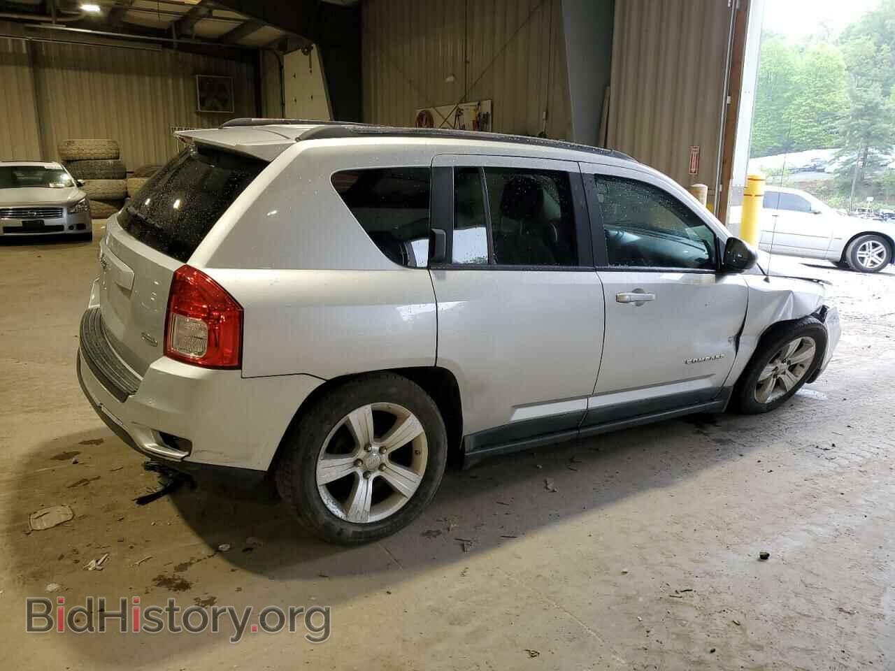 2011 JEEP COMPASS - VIN: 1J4NF1FB0BD282682 - Фото 3