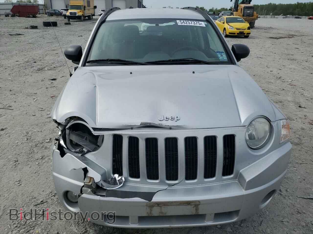 2010 JEEP COMPASS - VIN: 1J4NF4FB2AD505885 - Фото 5