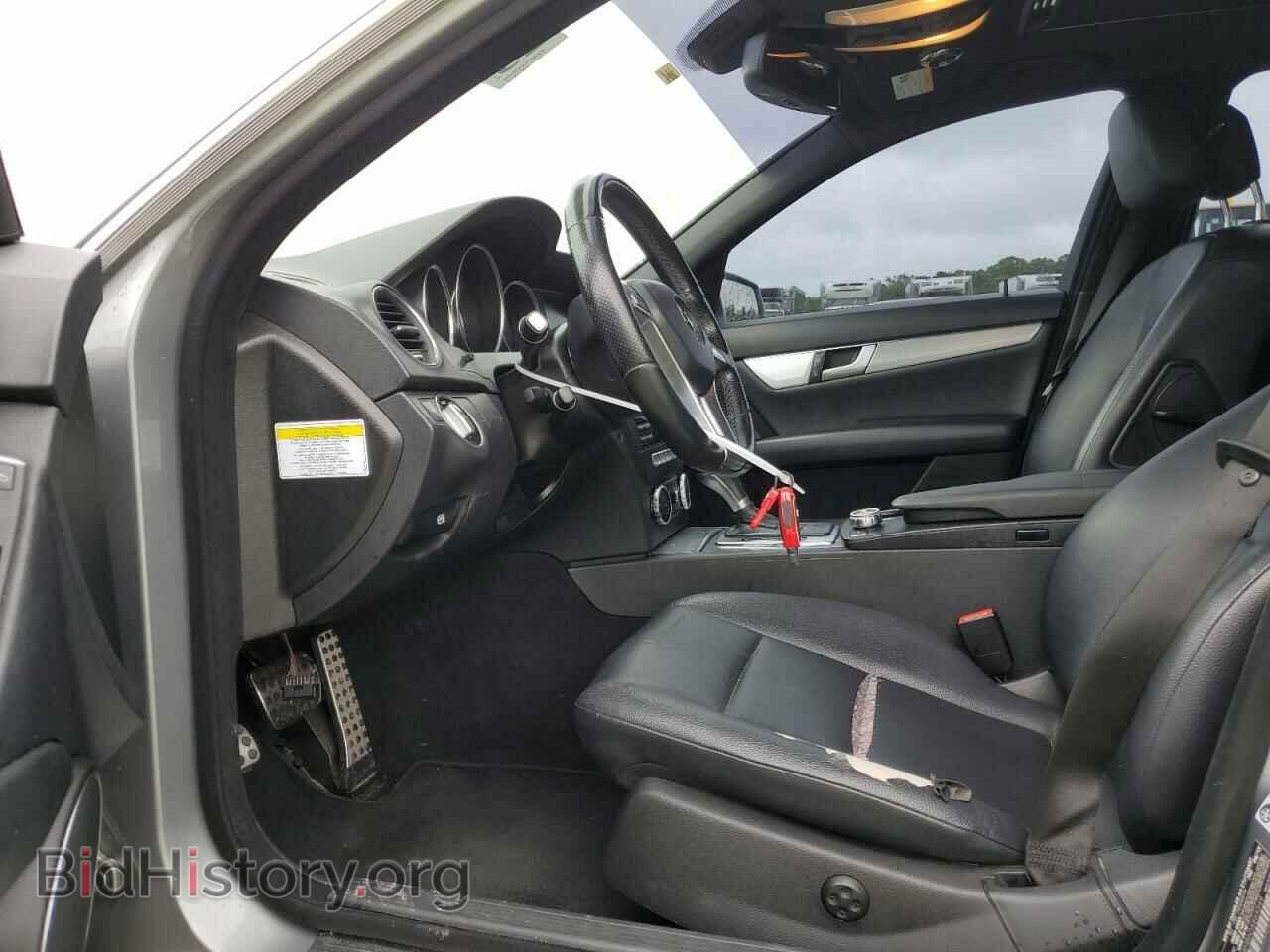 2013 MERCEDES-BENZ C-CLASS - VIN: WDDGF4HB6DA864549 - Фото 7
