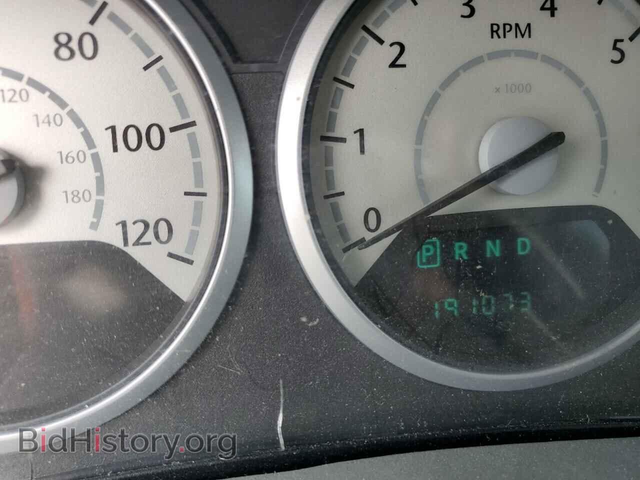 2008 CHRYSLER MINIVAN - VIN: 2A8HR44H38R707961 - Фото 9