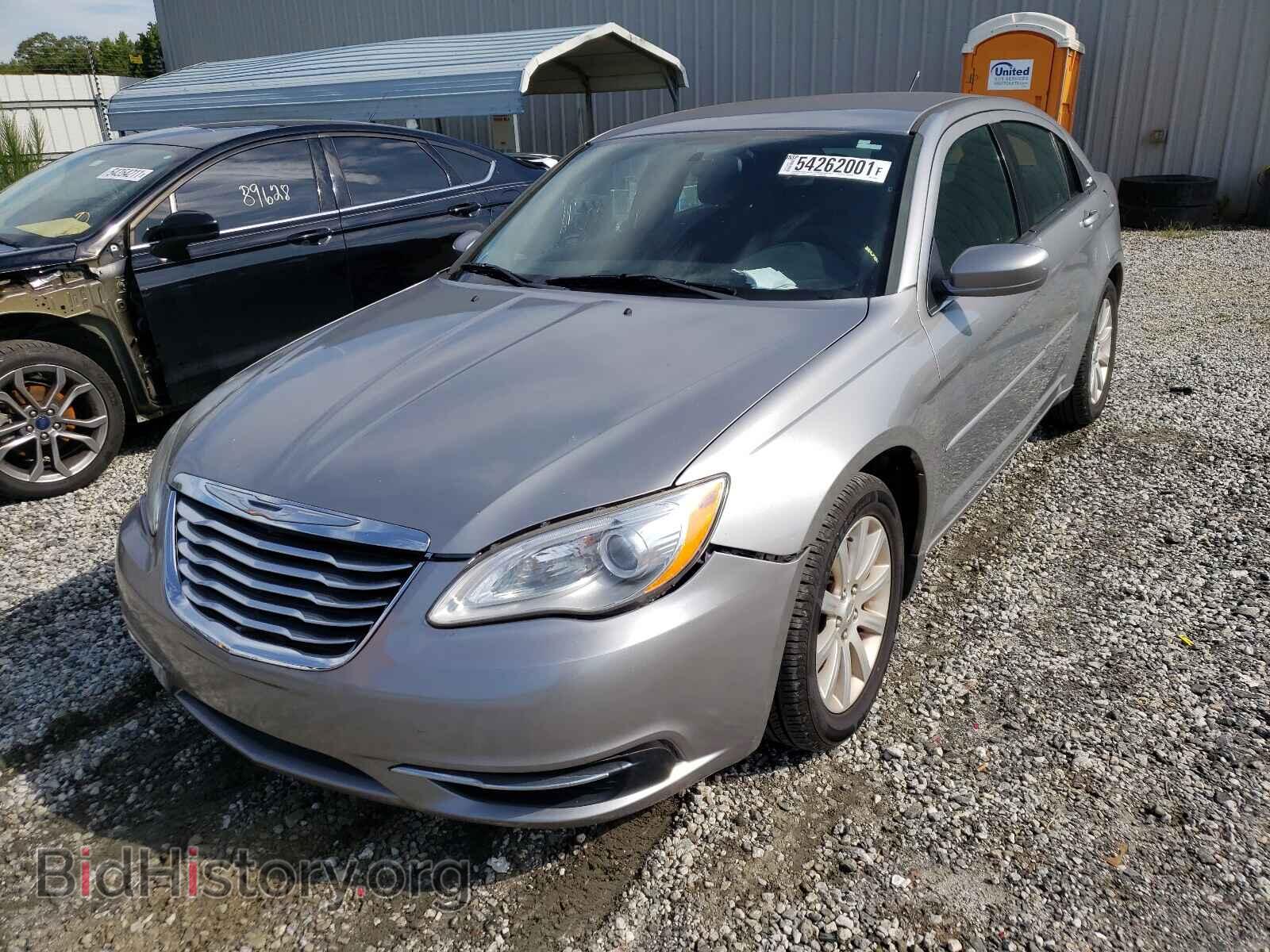 2013 CHRYSLER 200 - VIN: 1C3CCBBB6DN558012 - Фото 2