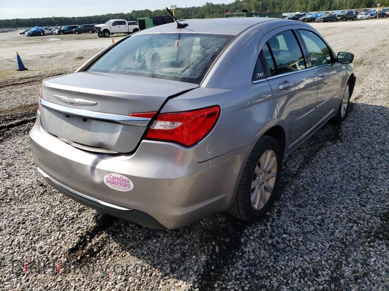 2013 CHRYSLER 200 - VIN: 1C3CCBBB6DN558012 - Фото 4
