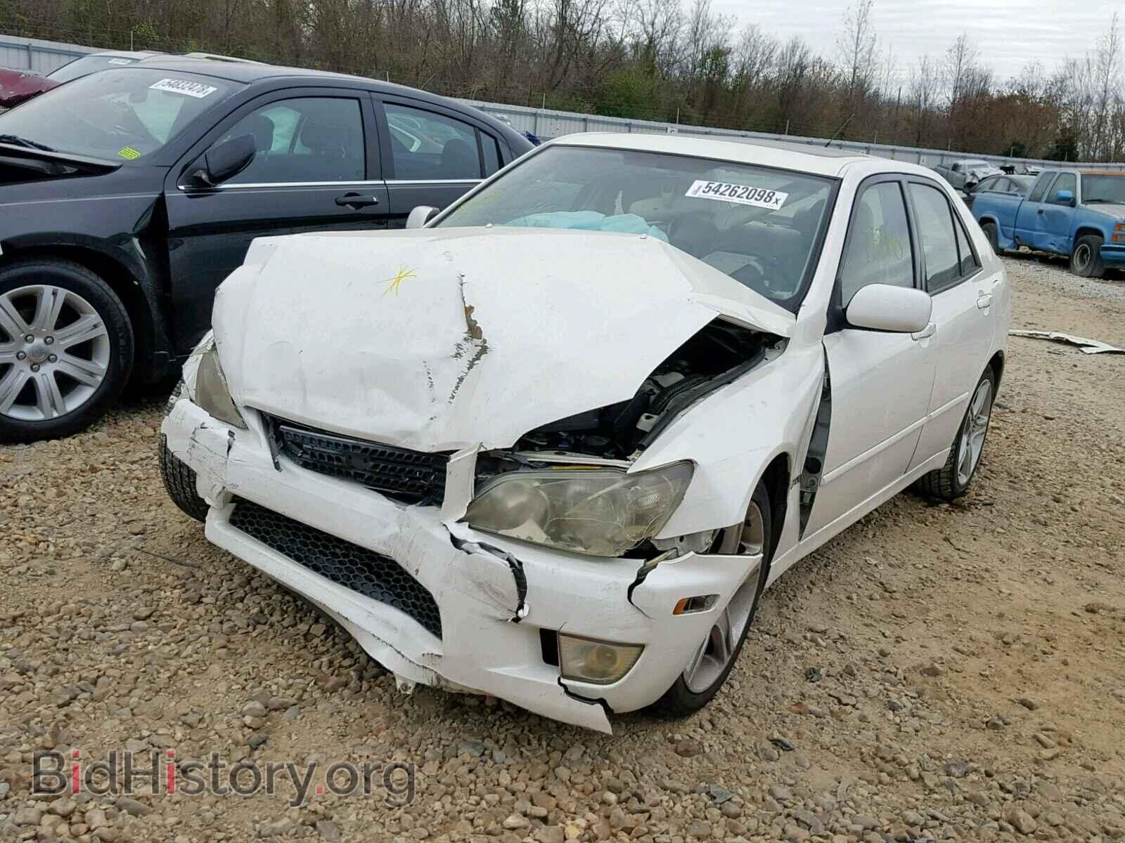 2002 LEXUS IS - VIN: JTHBD192520051051 - Photo 2
