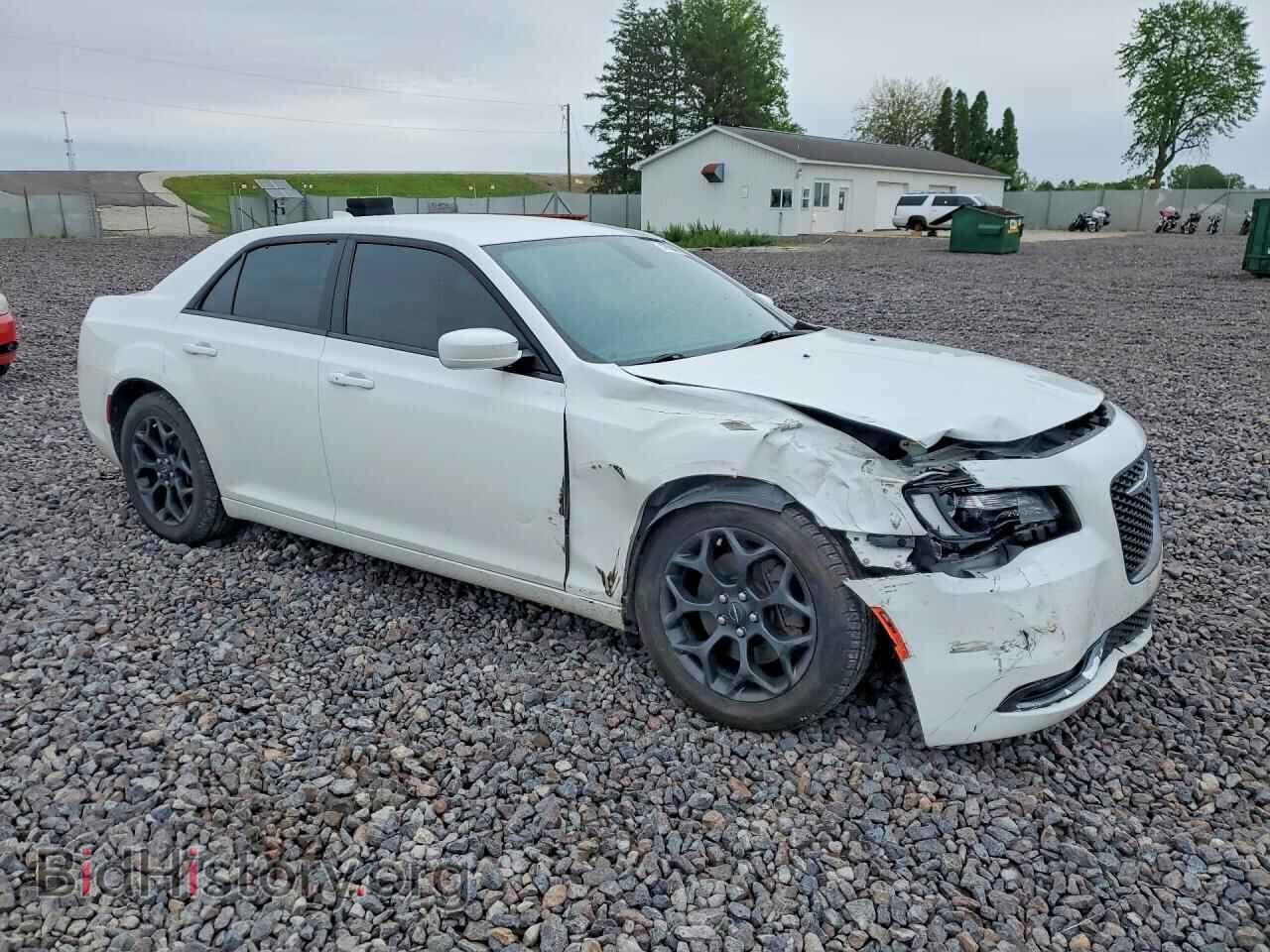2019 CHRYSLER 300 - VIN: 2C3CCAGG8KH648542 - Фото 4