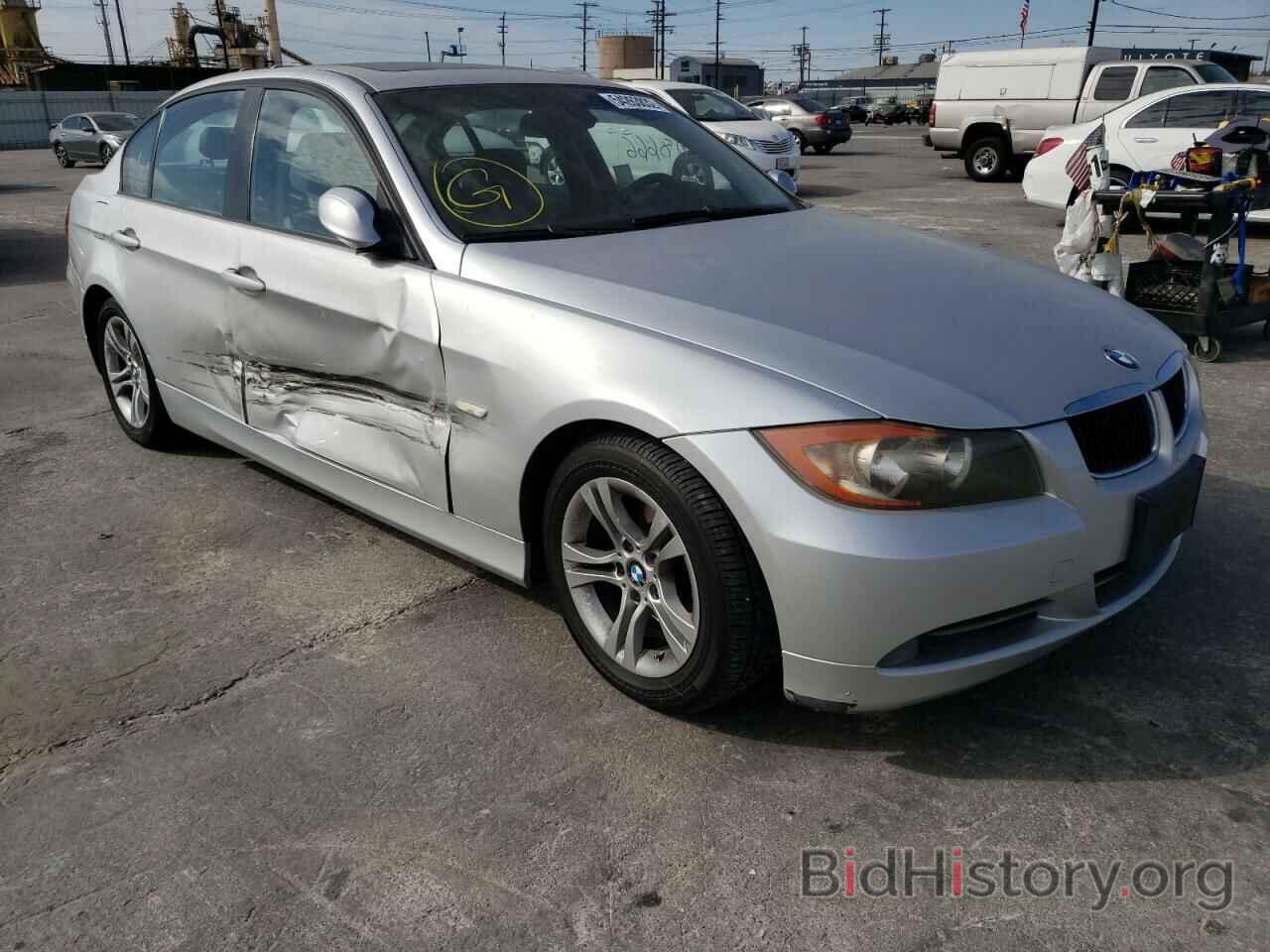 Photo WBAVC53568FZ87971 - BMW 3 SERIES 2008